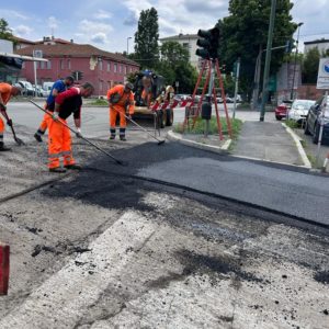asfaltatura 2023 via Cadorna