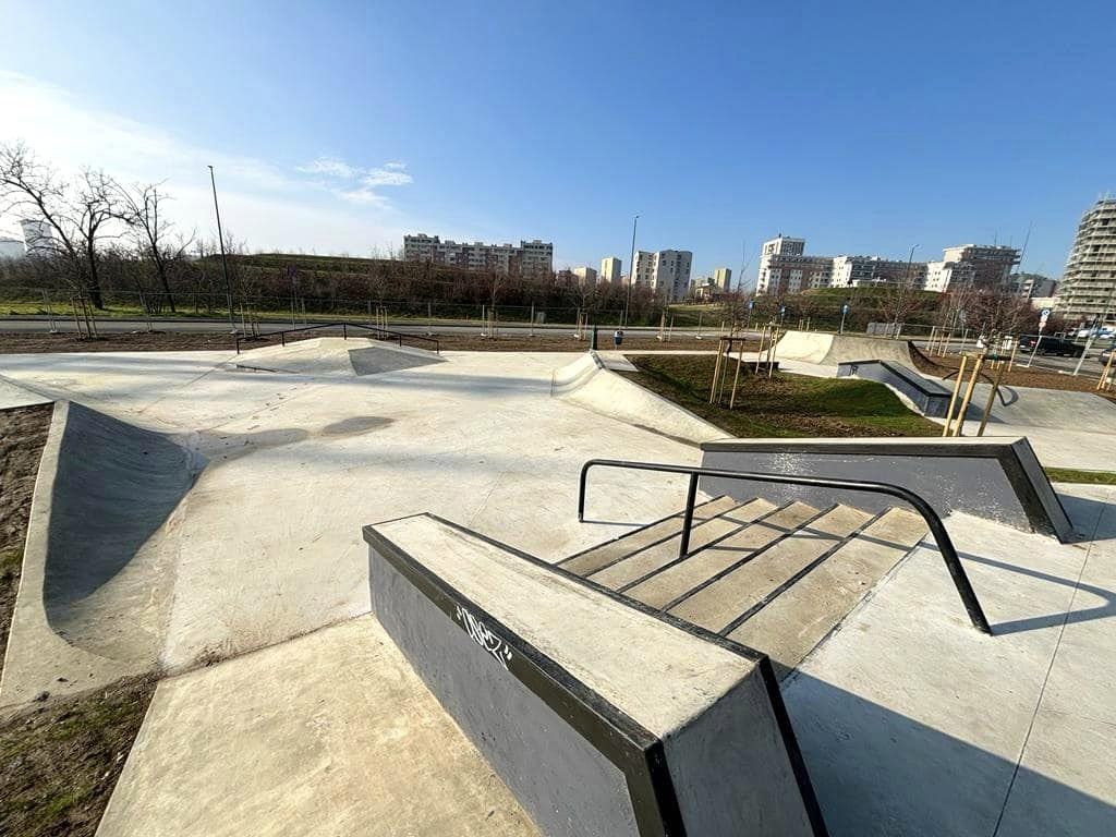 Sixth plaza: le foto del cantiere dello skatepark nel Parco di Cascina Gatti
