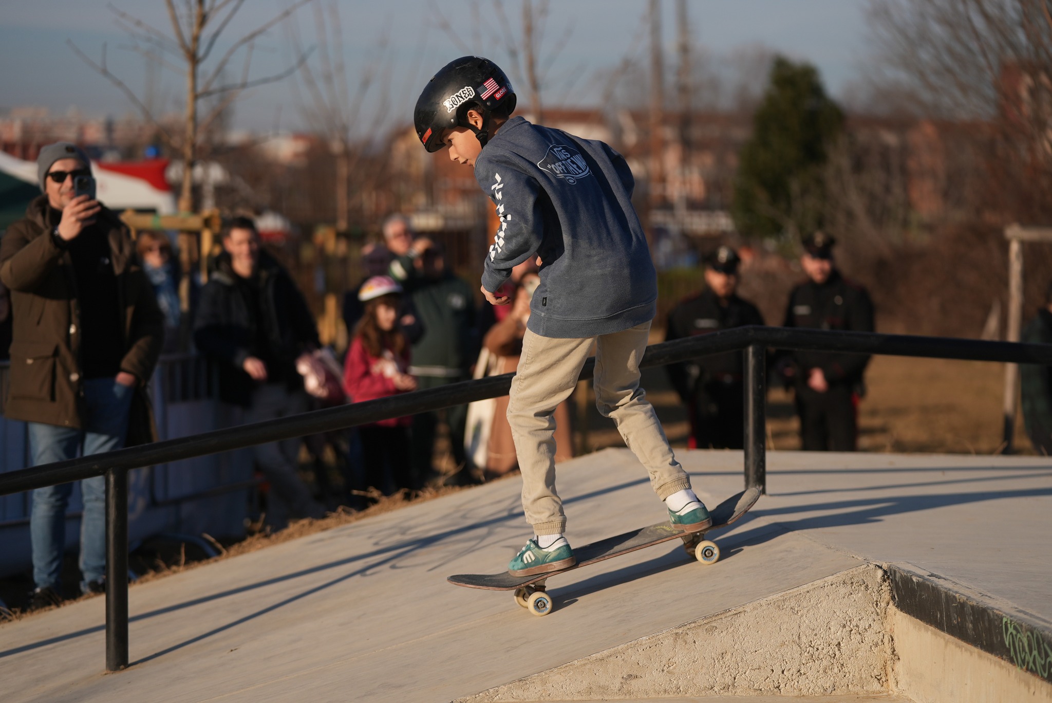 Inaugurazione skatepark: bambino con lo skate