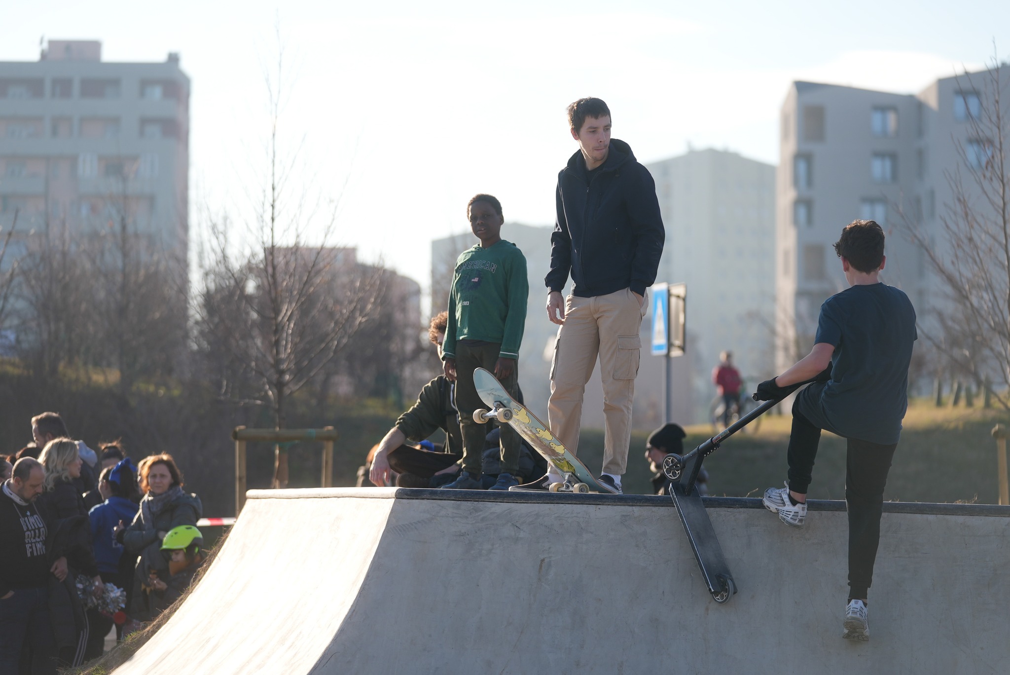 Inaugurazione skatepark: ragazzi con gli skate
