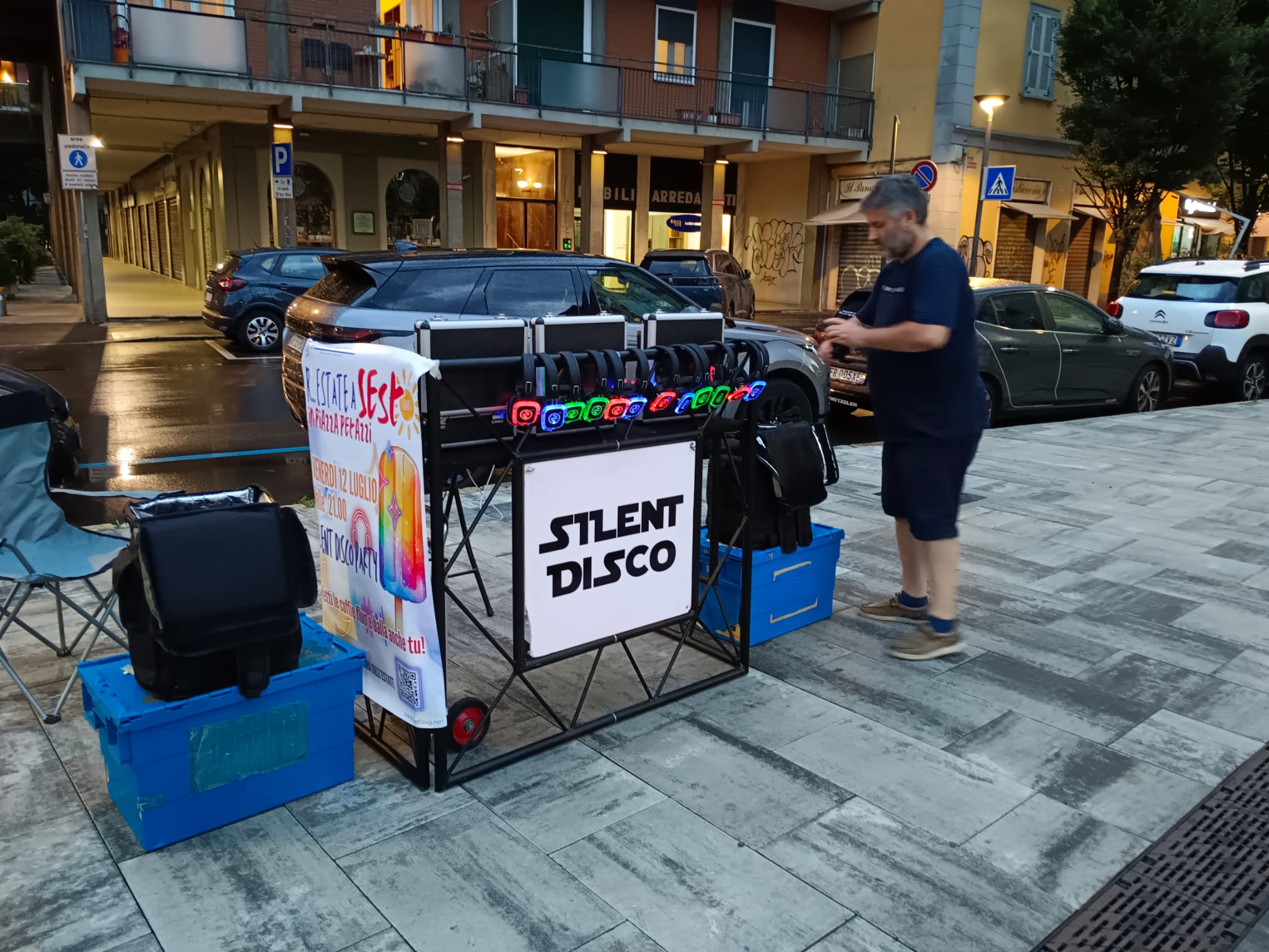 Silent disco in piazza Petazzi - Estate 2024