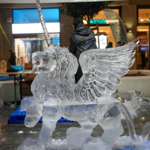 World Ice Art Championship 13-15 dicembre 2024, piazza Petazzi, Sesto San Giovanni - prima scultura classificata giuria popolare di domenica 15 dicembre