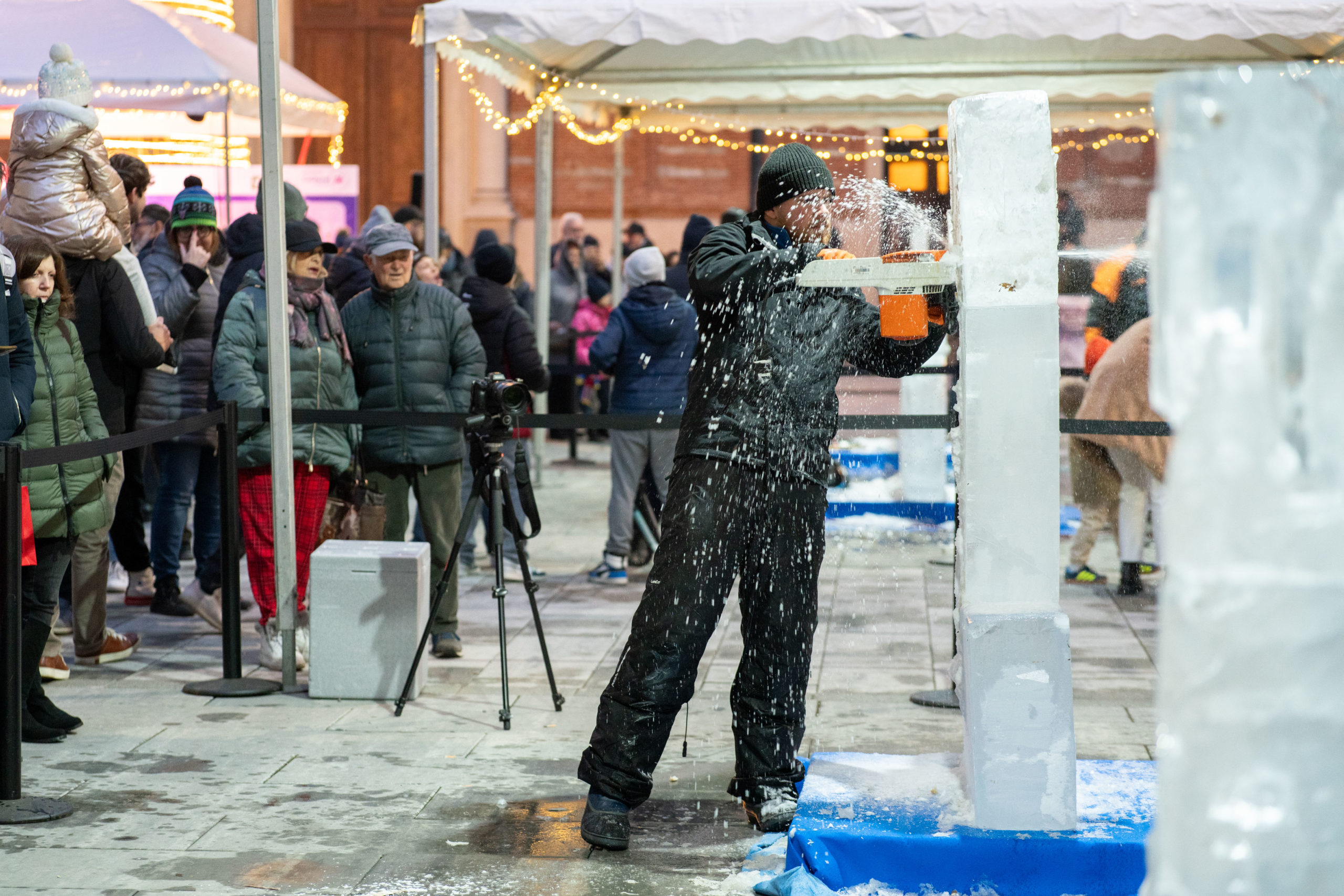 World Ice Art Championship 13-15 dicembre 2024, piazza Petazzi, Sesto San Giovanni