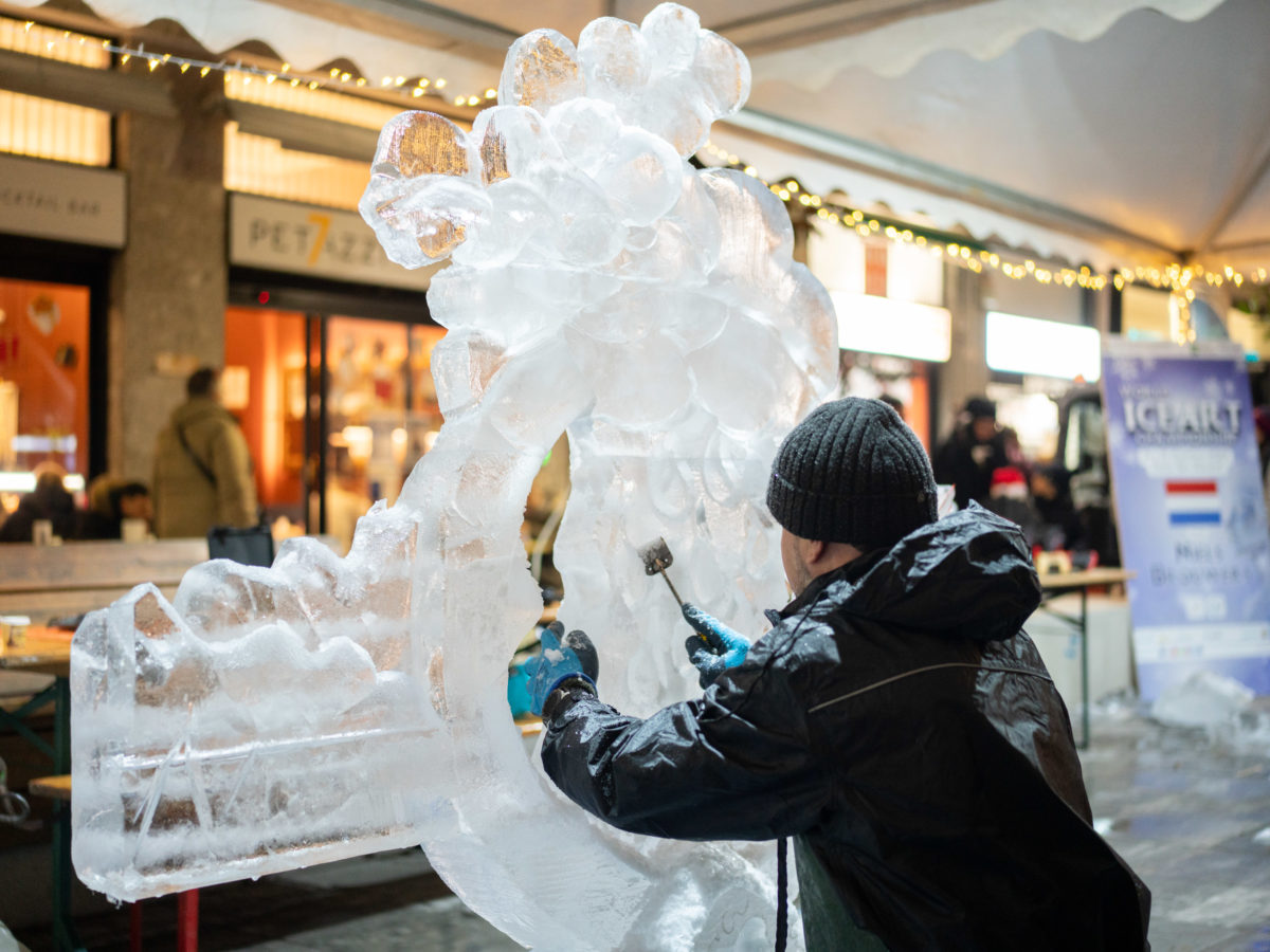 World Ice Art Championship 13-15 dicembre 2024, piazza Petazzi, Sesto San Giovanni