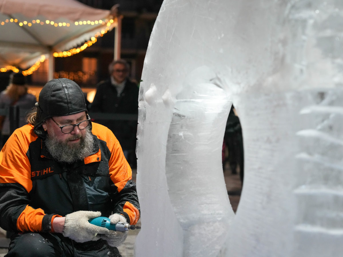 World Ice Art Championship 13-15 dicembre 2024, piazza Petazzi, Sesto San Giovanni