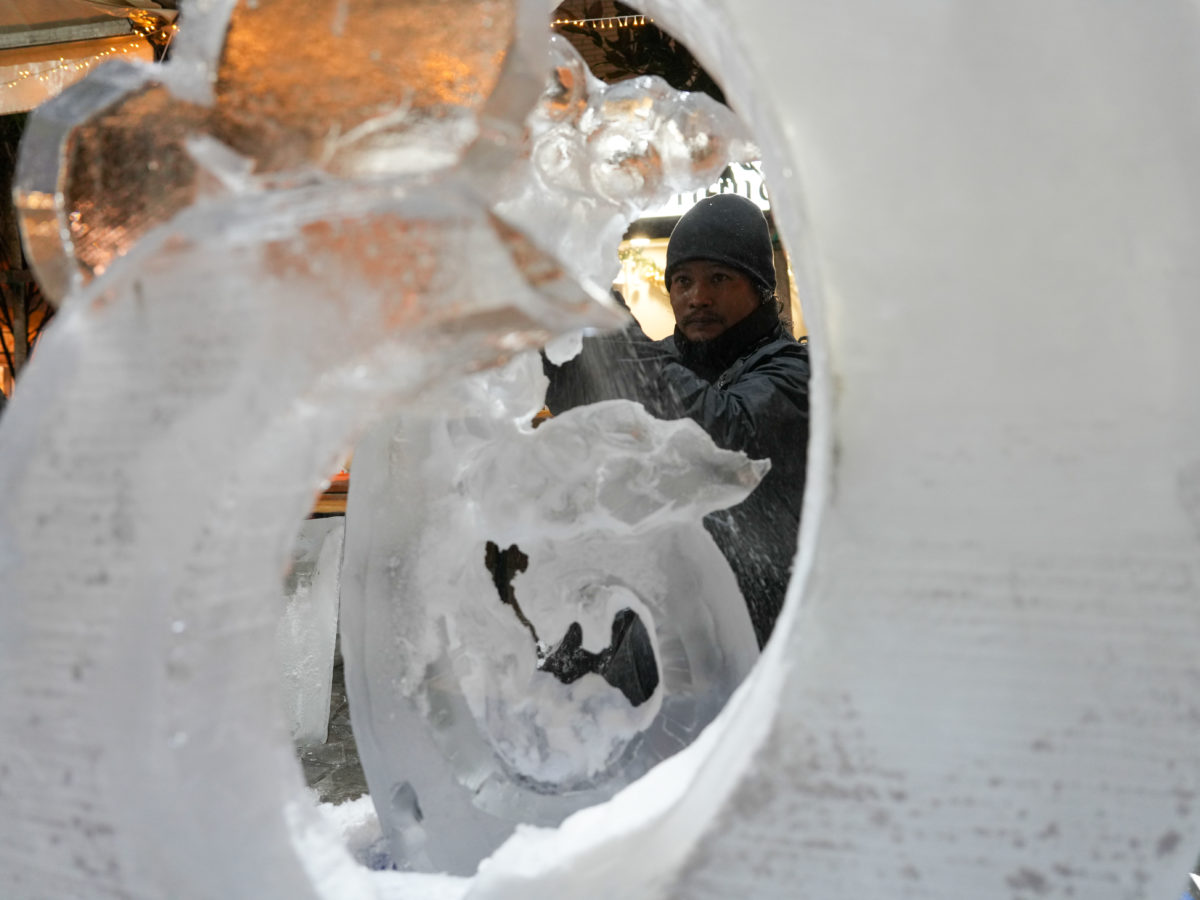 World Ice Art Championship 13-15 dicembre 2024, piazza Petazzi, Sesto San Giovanni