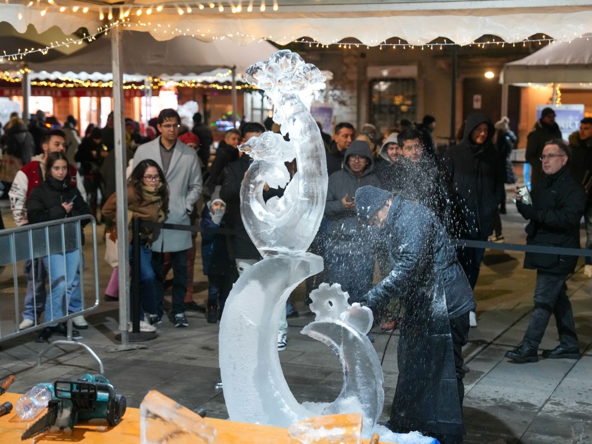 World Ice Art Championship 13-15 dicembre 2024, piazza Petazzi, Sesto San Giovanni