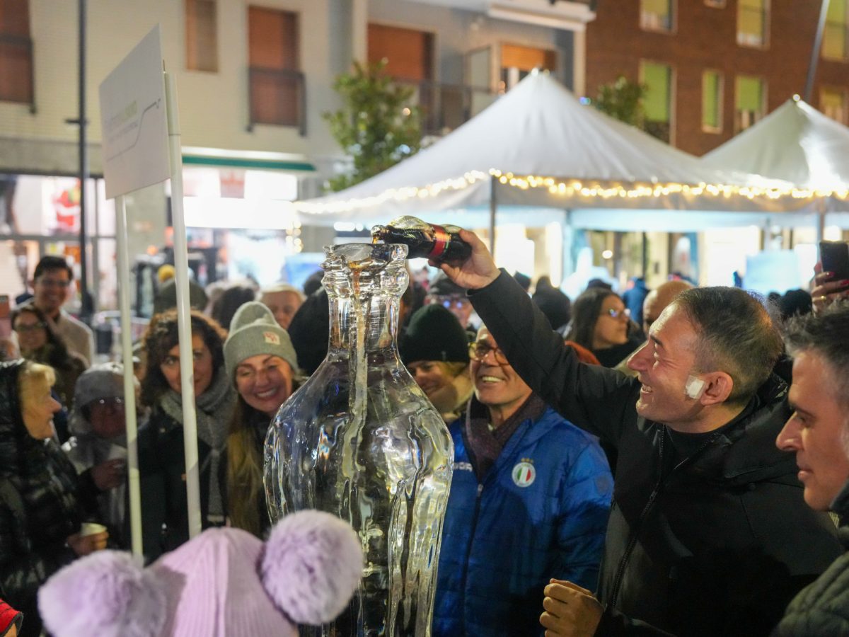 World Ice Art Championship 13-15 dicembre 2024, piazza Petazzi, Sesto San Giovanni