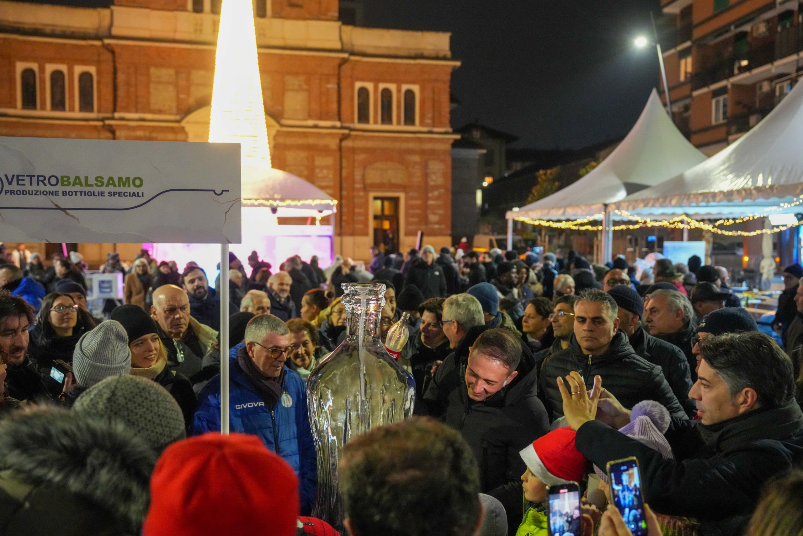 World Ice Art Championship 13-15 dicembre 2024, piazza Petazzi, Sesto San Giovanni