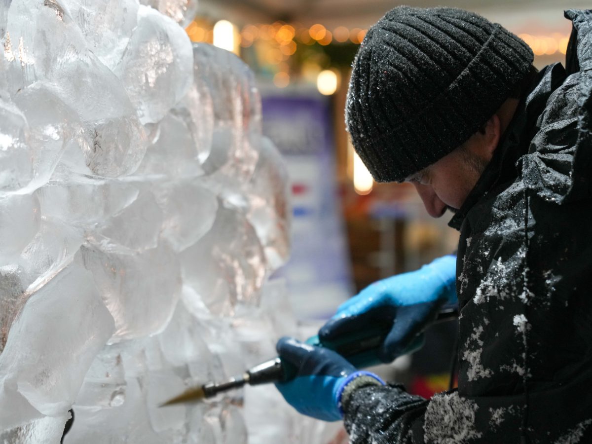 World Ice Art Championship 13-15 dicembre 2024, piazza Petazzi, Sesto San Giovanni