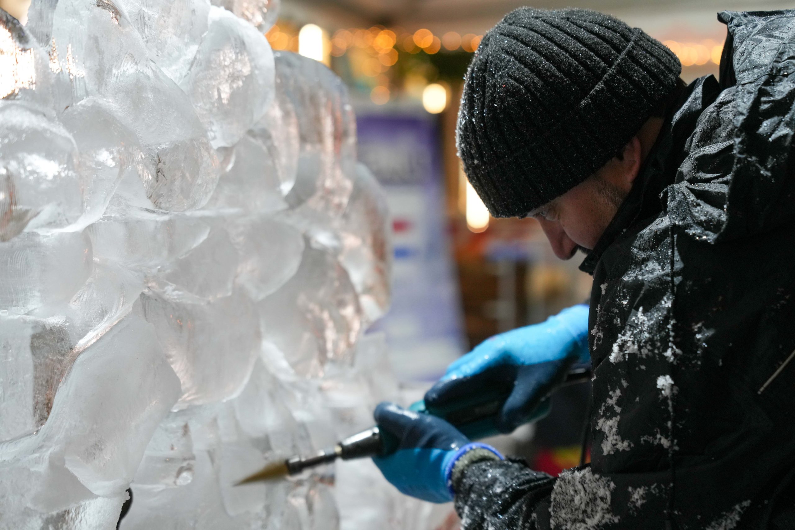 World Ice Art Championship 13-15 dicembre 2024, piazza Petazzi, Sesto San Giovanni