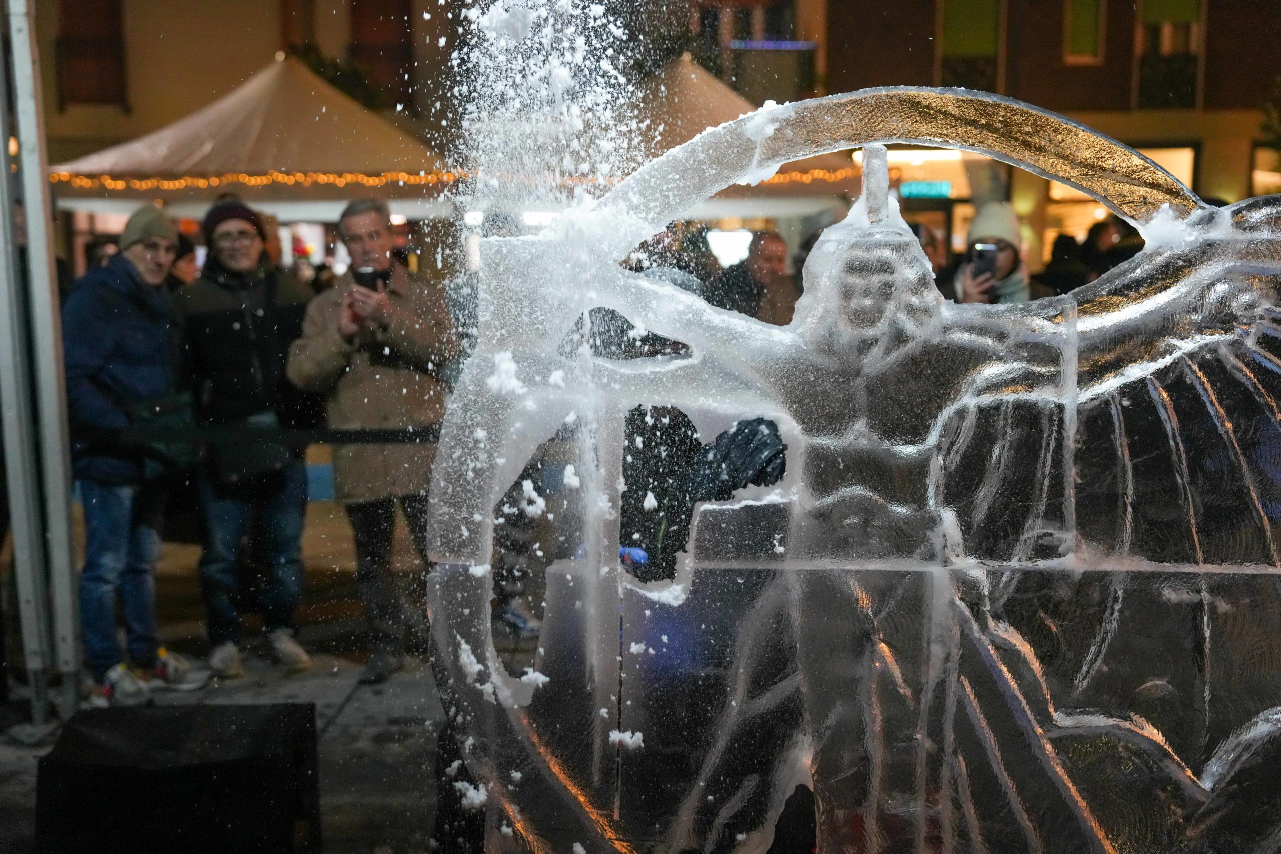 World Ice Art Championship 13-15 dicembre 2024, piazza Petazzi, Sesto San Giovanni