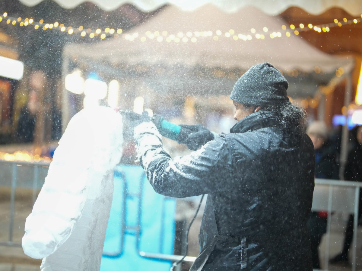 World Ice Art Championship 13-15 dicembre 2024, piazza Petazzi, Sesto San Giovanni