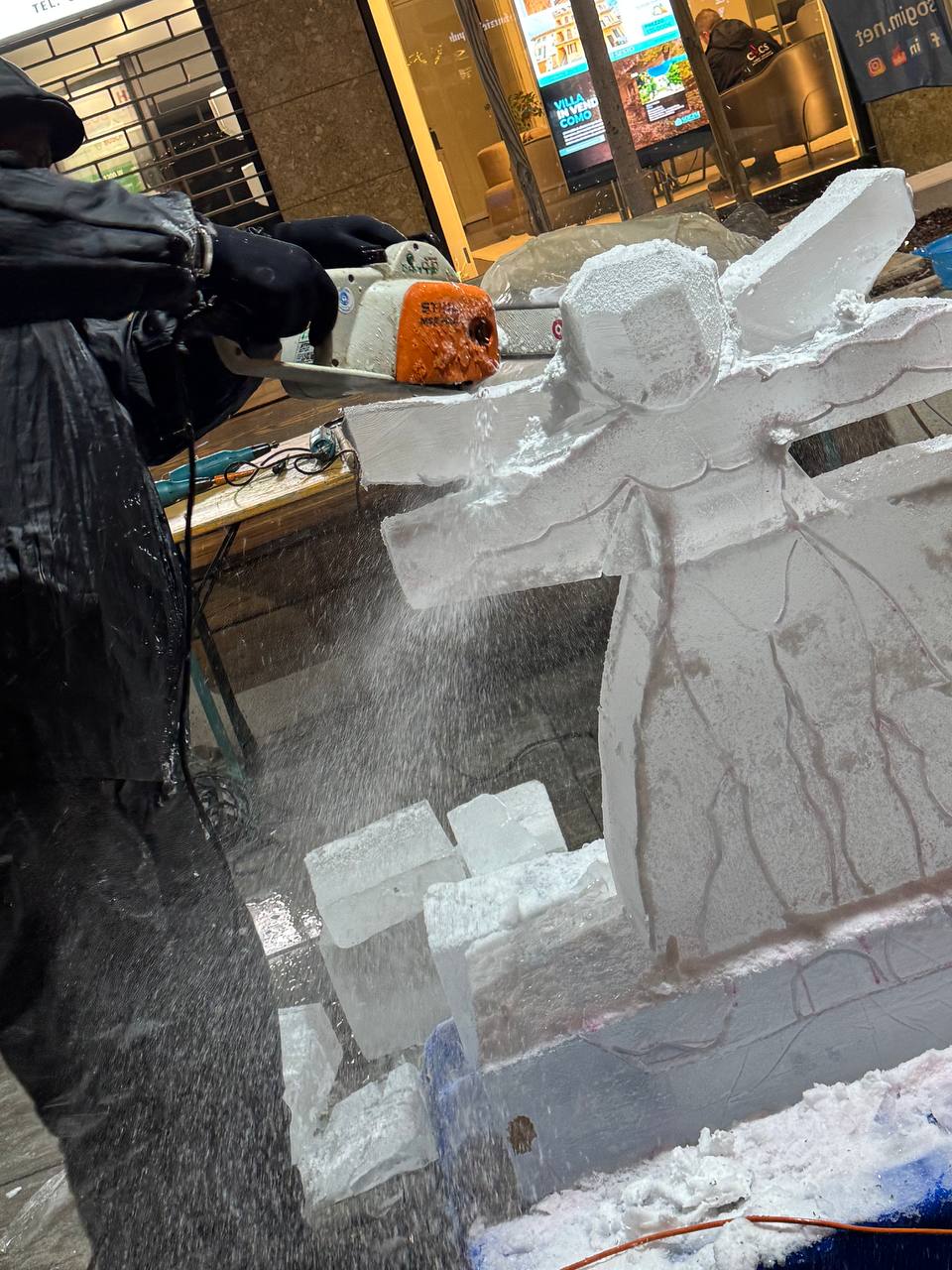 World Ice Art Championship 13-15 dicembre 2024, piazza Petazzi, Sesto San Giovanni