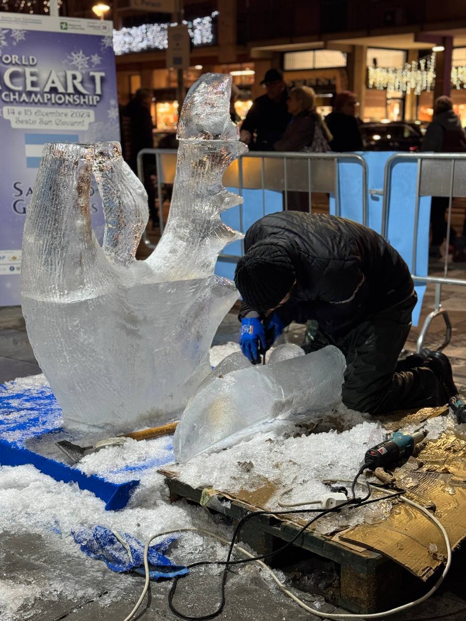 World Ice Art Championship 13-15 dicembre 2024, piazza Petazzi, Sesto San Giovanni