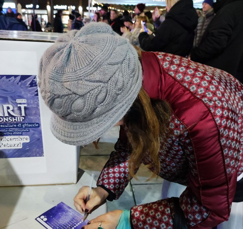 World Ice Art Championship 13-15 dicembre 2024, piazza Petazzi, Sesto San Giovanni