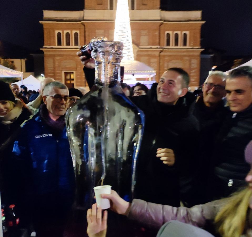 World Ice Art Championship 13-15 dicembre 2024, piazza Petazzi, Sesto San Giovanni