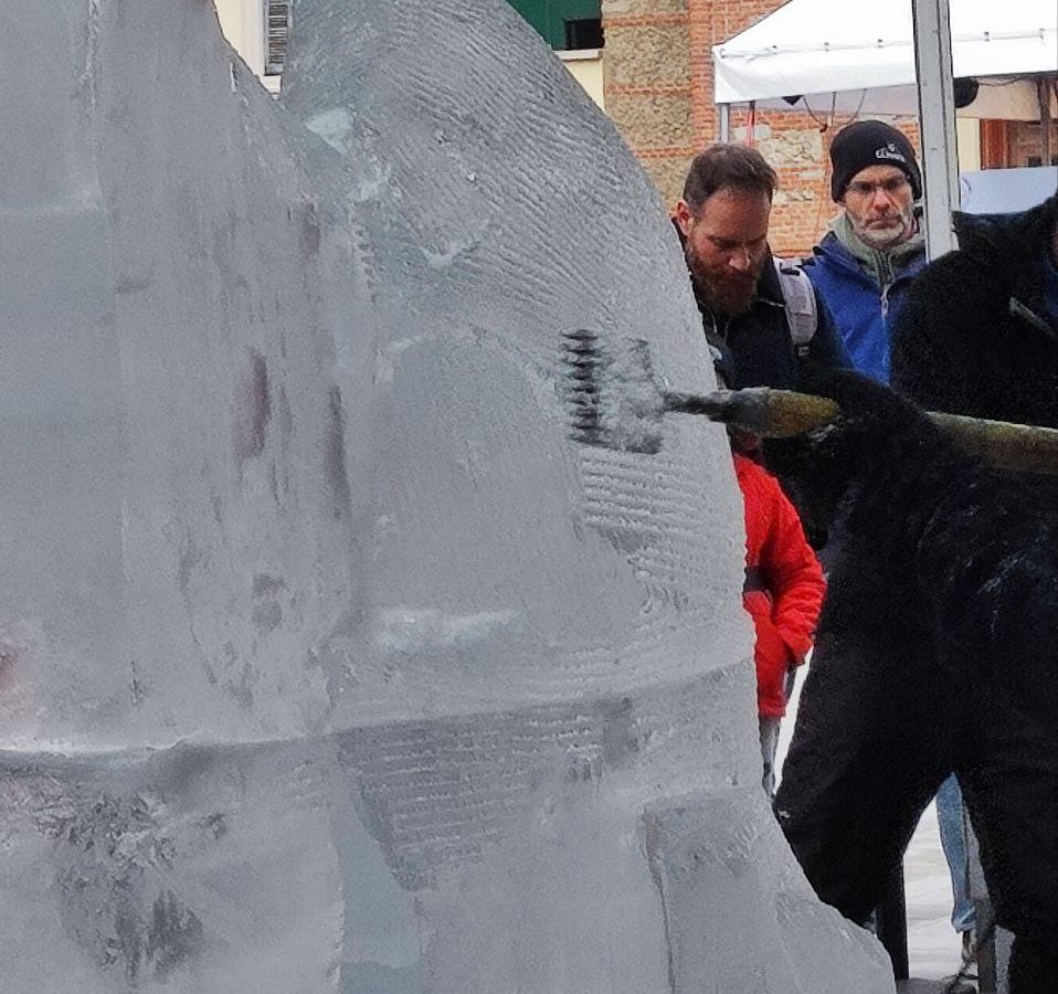 World Ice Art Championship 13-15 dicembre 2024, piazza Petazzi, Sesto San Giovanni