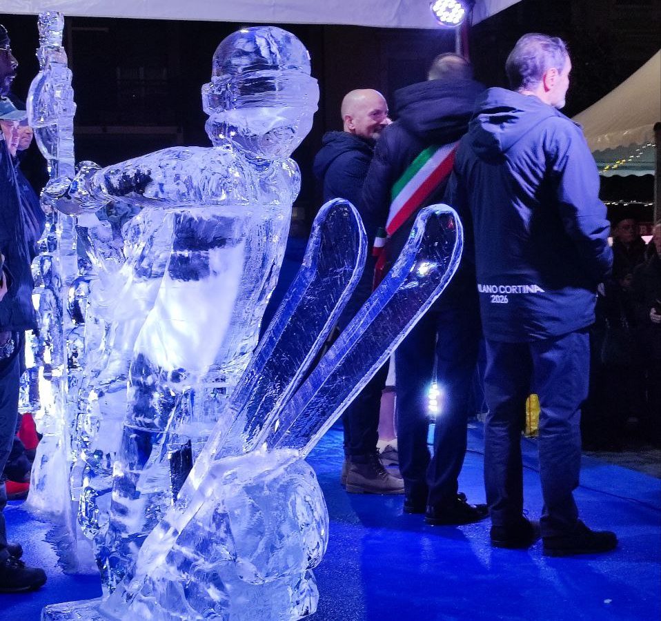 World Ice Art Championship 13-15 dicembre 2024, piazza Petazzi, Sesto San Giovanni